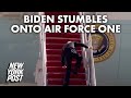 Biden keeps falling up the stairs as he boards Air Force One | New York Post