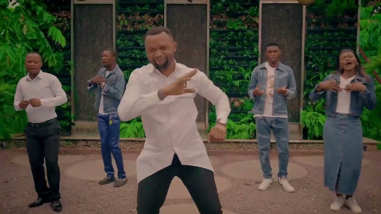 Simba Nga – Chorale Lumière ft José Nzita (Clip Gospel Officiel 2025)