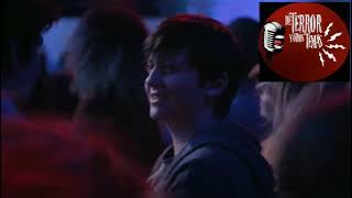 escena final metal lords