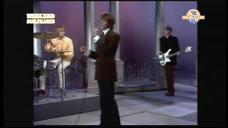 The Bee Gees - And The Sun Will Shine  ( Orig. Footage Smothers Bro. Comedy Hour HQ 192TV Remaster)