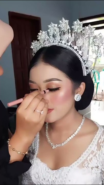 TATA RIAS BY FIKA AYU WEDDING MUA WA 081333572859 #makeupartis