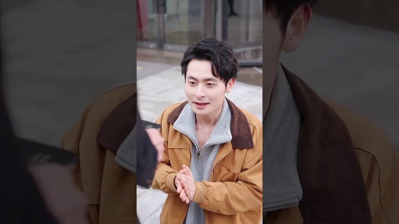 情陷港城：都市爱情逆袭故事