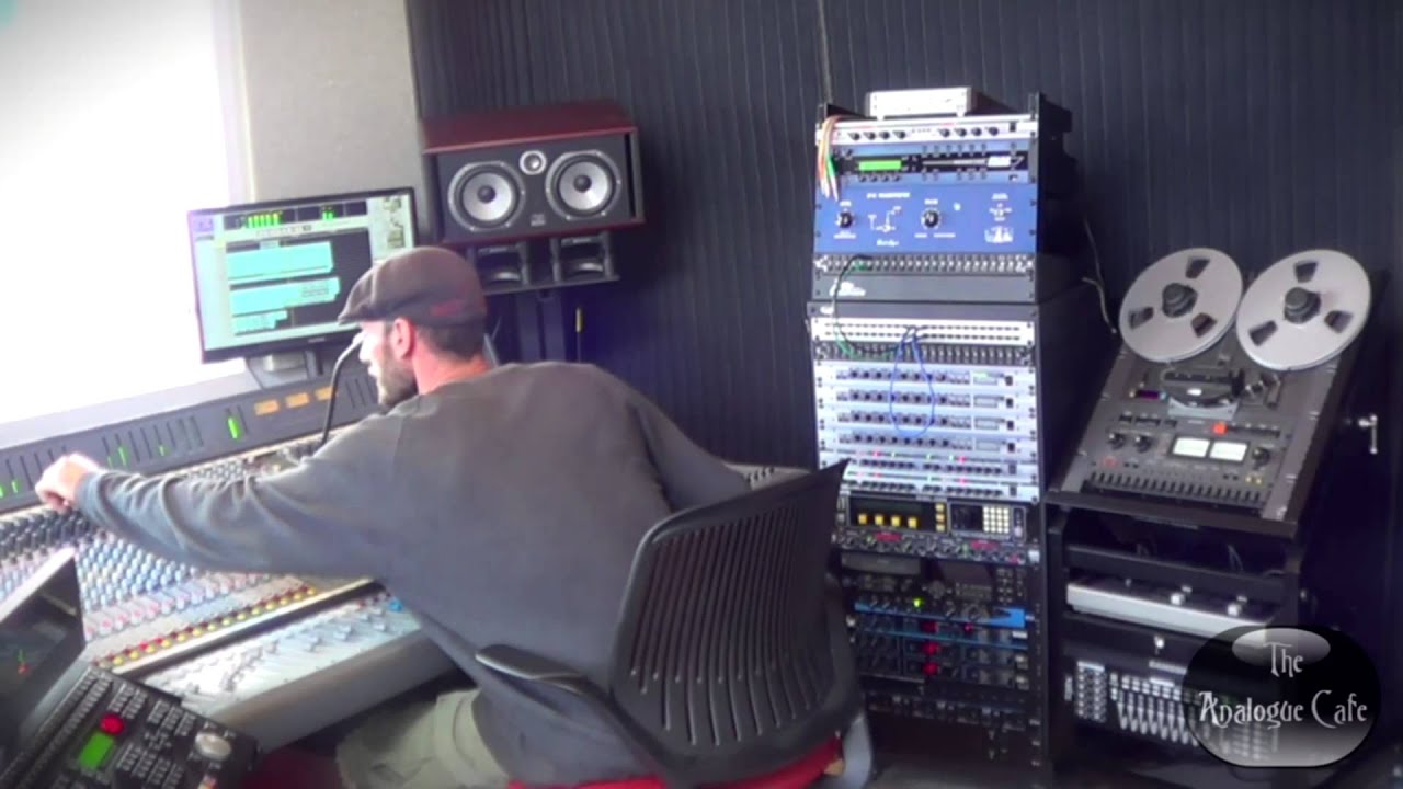 The Analogue Cafe 2013 V 1 0 YouTube