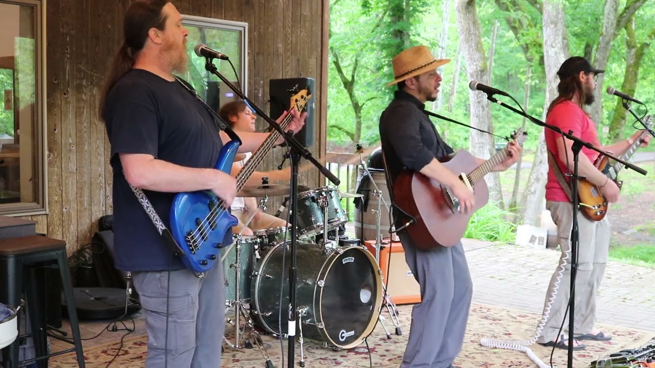 Toby Gibson Band - Let It Roll - Live Video