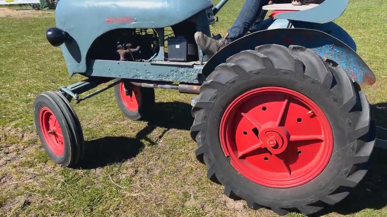 Veterantraktor Danhorse T19