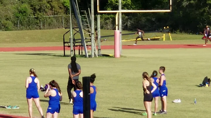 23:97 Cornelius Pace 200meter