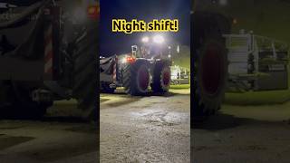 Claas Xerion und John Deere beim Walzen #farming #landwirtschaft #farm