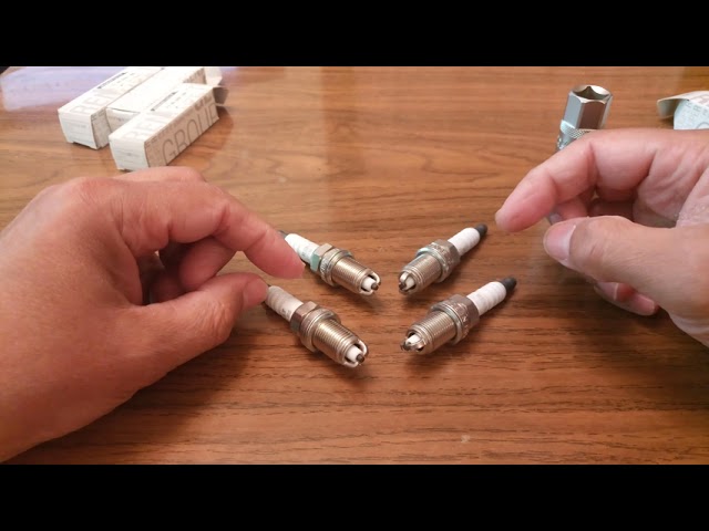 Свечи зажигания двигателя К4М 16 клапанов