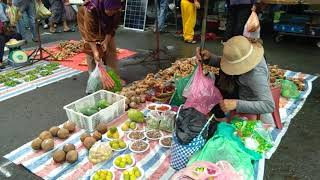 Download Jalan-jalan Ke Tamu Hari Minggu Pekan Tuaran Sabah Video MP3 Jalan-jalan Ke Tamu Hari Minggu Pekan Tuaran Sabah
