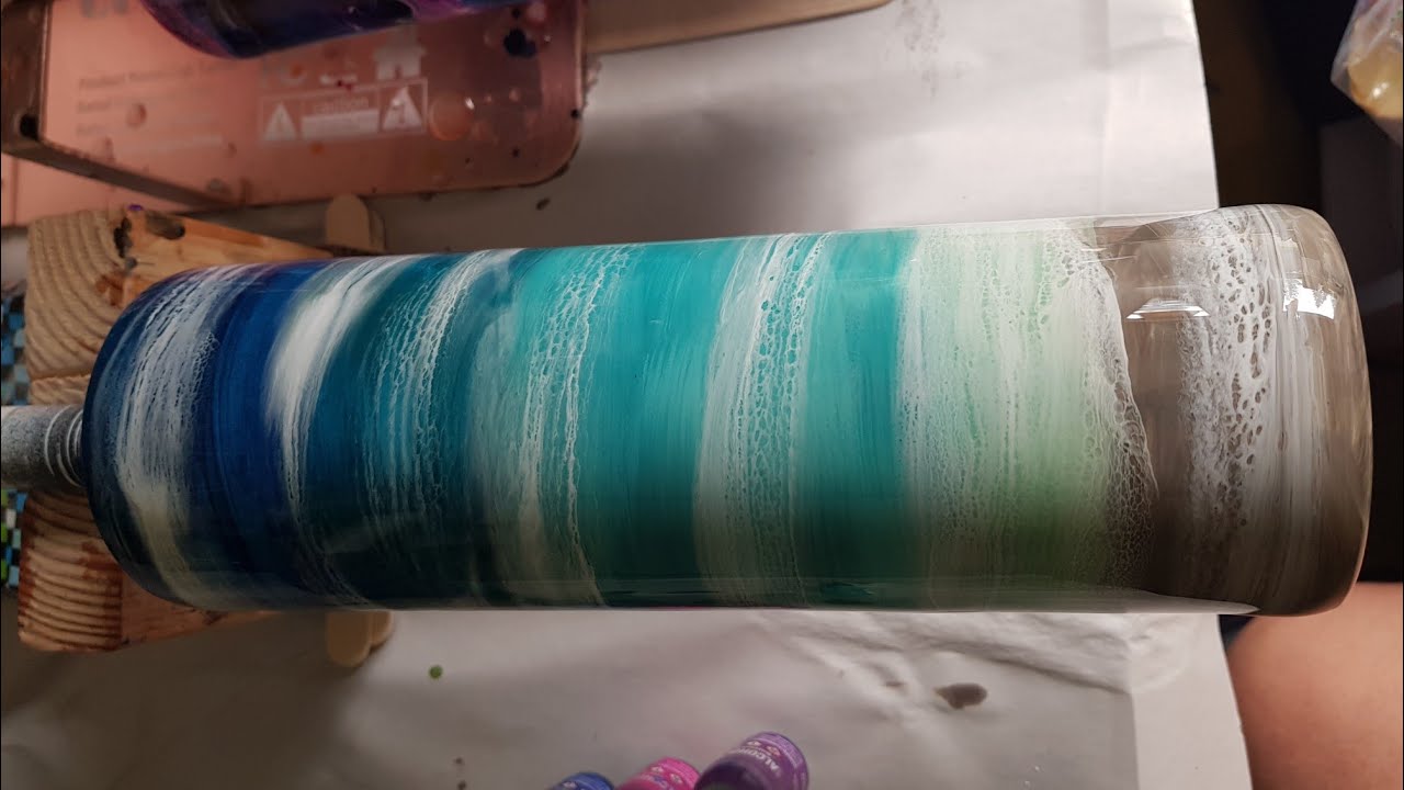 beach tumbler tutorial Painted beach tumbler, beach epoxy tumbler ...