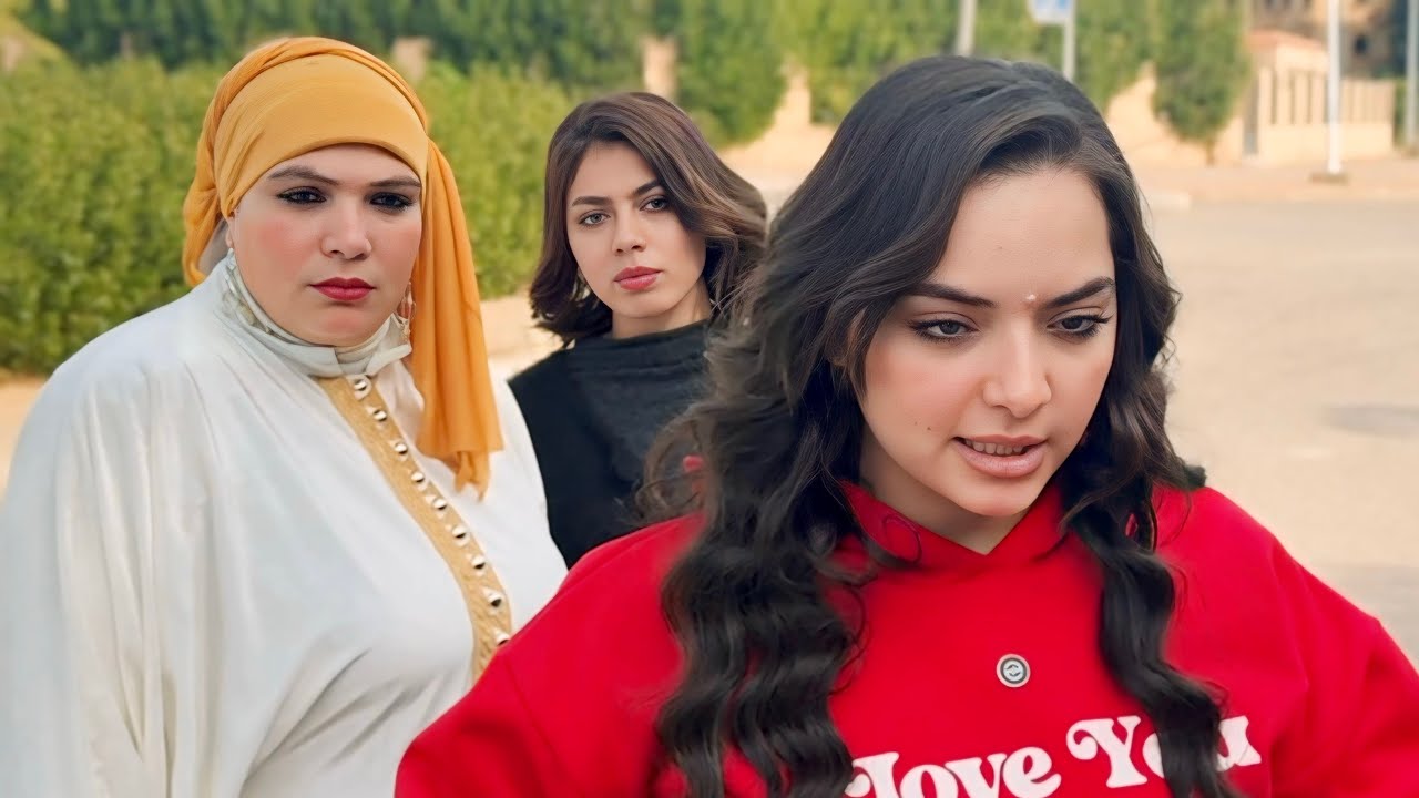 بنتين وامهم بيسرقو عربية وللاسف…😱