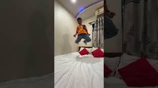 Duggu Kaise Jump Kar Rha Hai