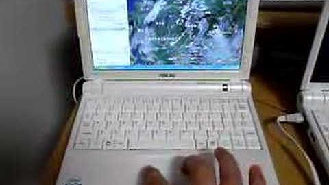 Eee PC 900 Multi Touch+Google Earth