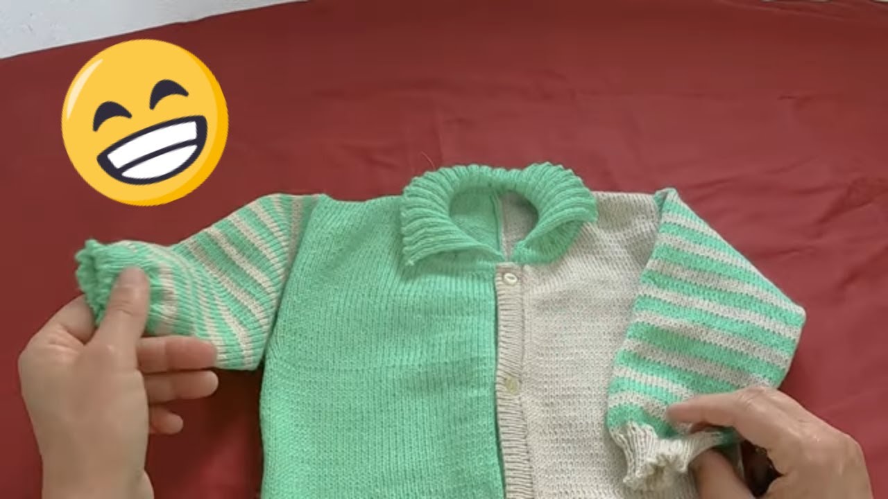 casaquinho bicolor feito em máquina de tricô