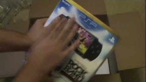 Lockerz.com Unboxing & Invites!