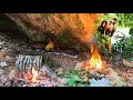 Bushcraft survival in wildland primitive no shelter no food catch n cook