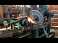 How to sharpen a band saw blade automatically using a machine