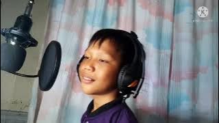 BIARKAN KU BERHAYAL TINGGI ( COVER BY ARILL ARON)