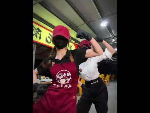 给大家吹个萨克斯 #yuuna #卡点舞 #卡点舞