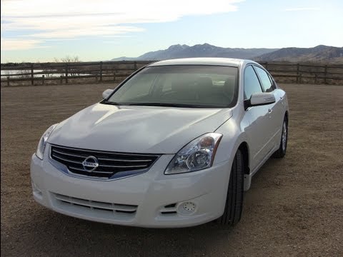 2012 Nissan Altima 2.5 S Review & Drive