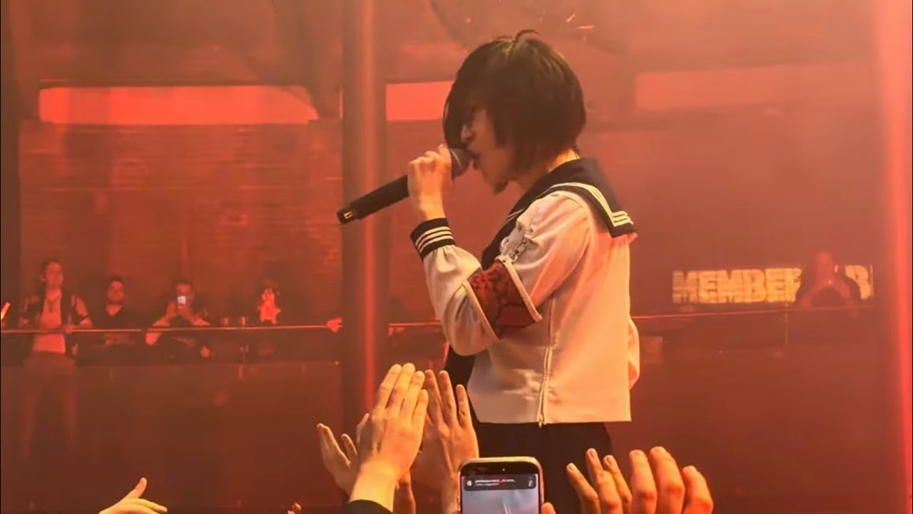 Sleduj Atarashii Gakko! - Tokyo Calling! (Suzuka crowdsurfing), Roundhouse, London, 19 July 2026 na YouTube Sleduj Atarashii Gakko! - Tokyo Calling! (Suzuka crowdsurfing), Roundhouse, London, 19 July 2026 na YouTube