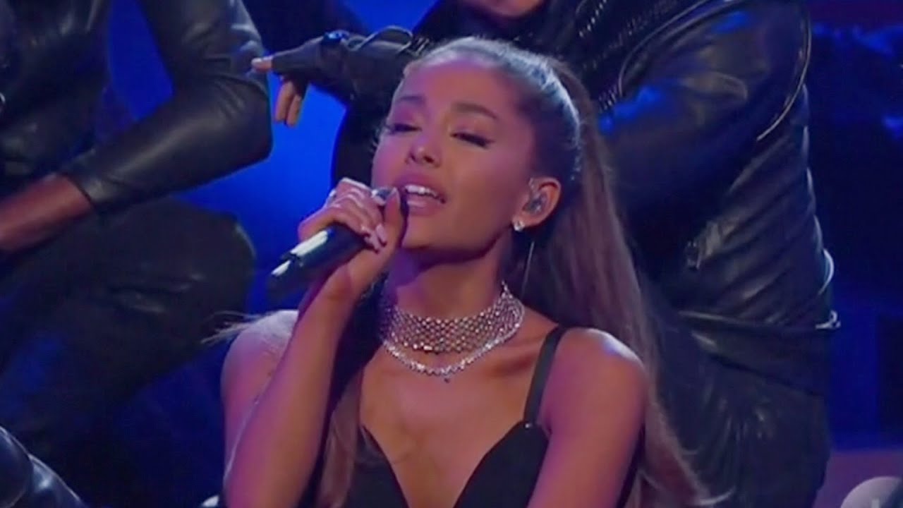 Ariana Grande Sexy Into You 2016 Billboard Music Awards Performance