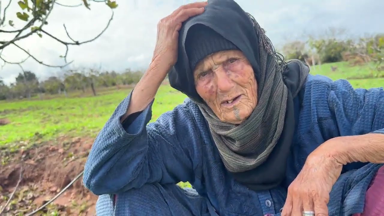 من البادية /: بقى فينا الحال ماتو لينا حجلات مسكن 💔 كنت باغي ندير عليهم رفيسة ساعة ماتو مسكن 🙆🏼