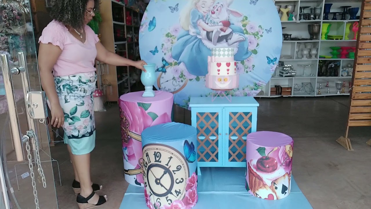 MONTAGEM DO TEMA ALICE NOS PAIS DAS MARAVILHAS COM DICAS INCRÍVEL