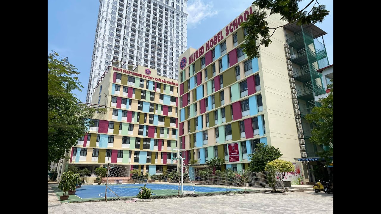 Alfred Nobel School là nhất YouTube