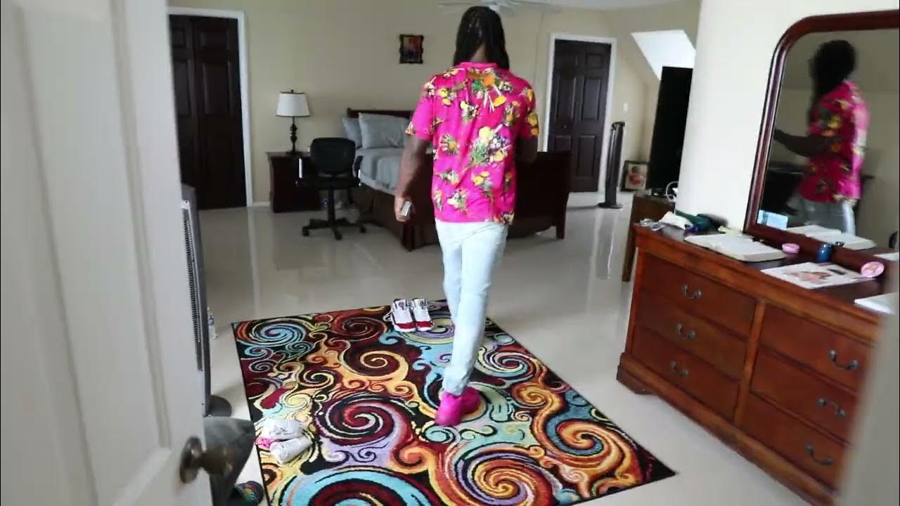 Penthouse living (Rawson Court) Nassau, Bahamas. YouTube