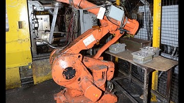 Used ABB 1.960 Meter Six Axis Robot with Extractor Package/Gripper