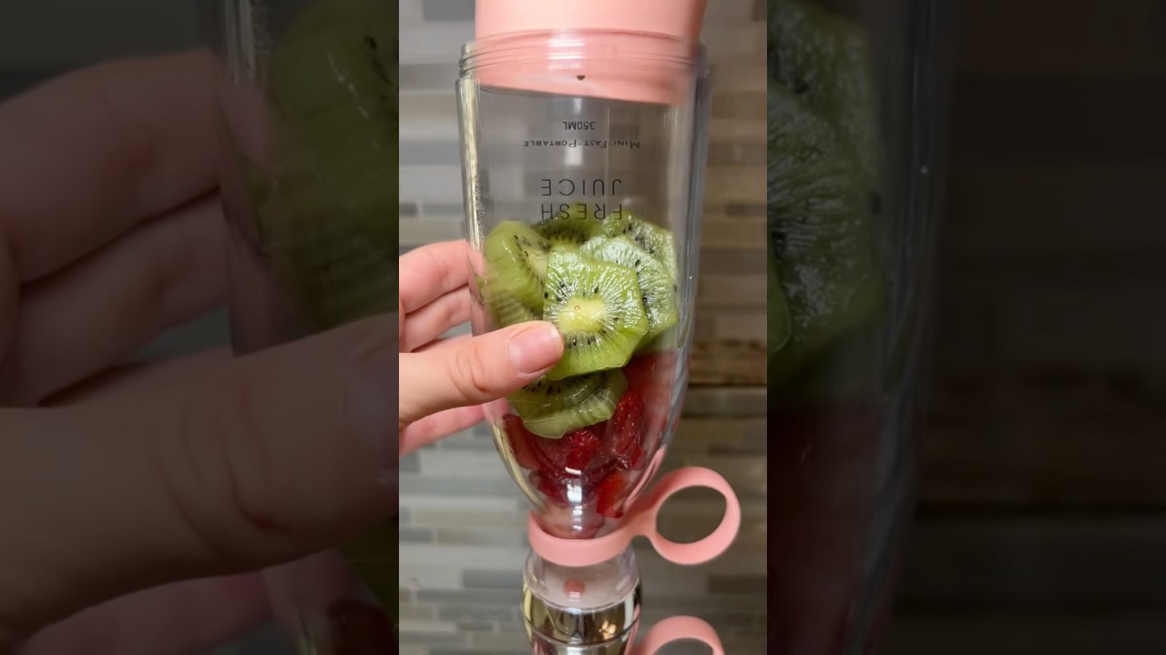 Strawberry kiwi 🍓🥝 