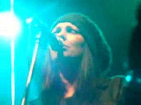 hey cudzoziemka w raju kobiet live