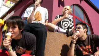 Koblížci - Emo song
