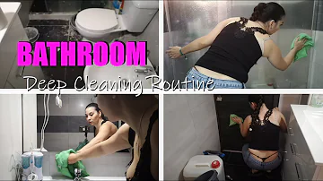 Clean with me! BATHROOM DEEP CLEANING | Fall cleaning routine | thong slip ? 🙈🙈