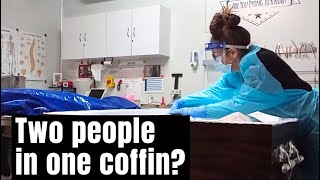 Can two people go in one coffin?