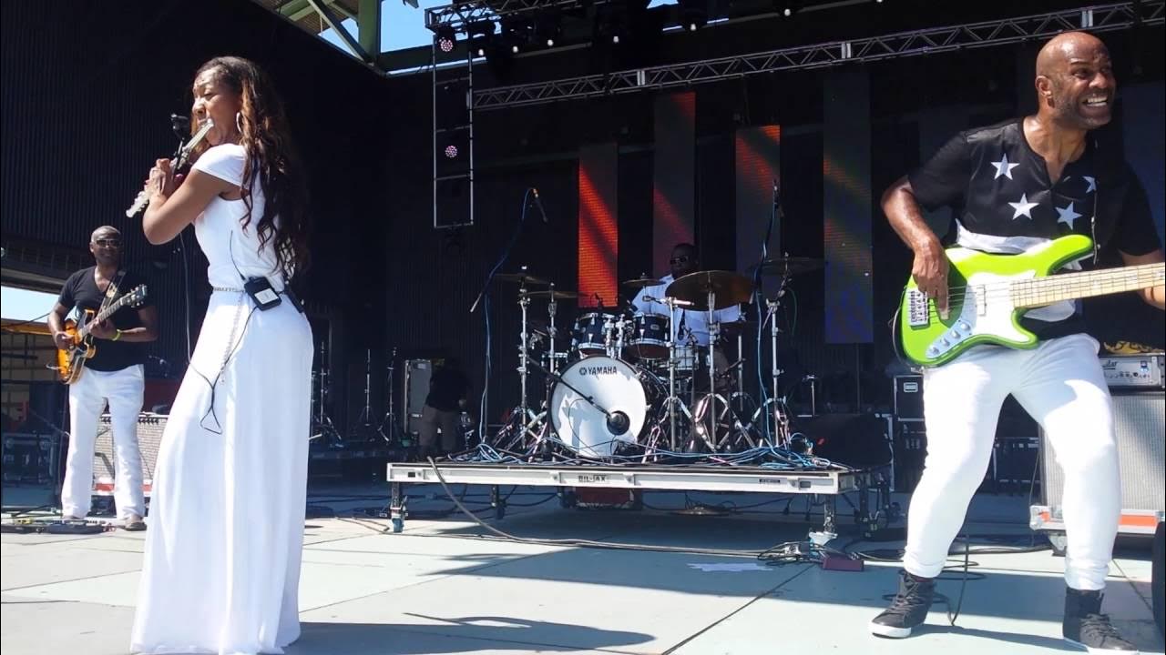 First performance of "Sizzle" at the Seabreeze Jazz Festival 2016! First performance of "Sizzle" at the Seabreeze Jazz Festival 2016!