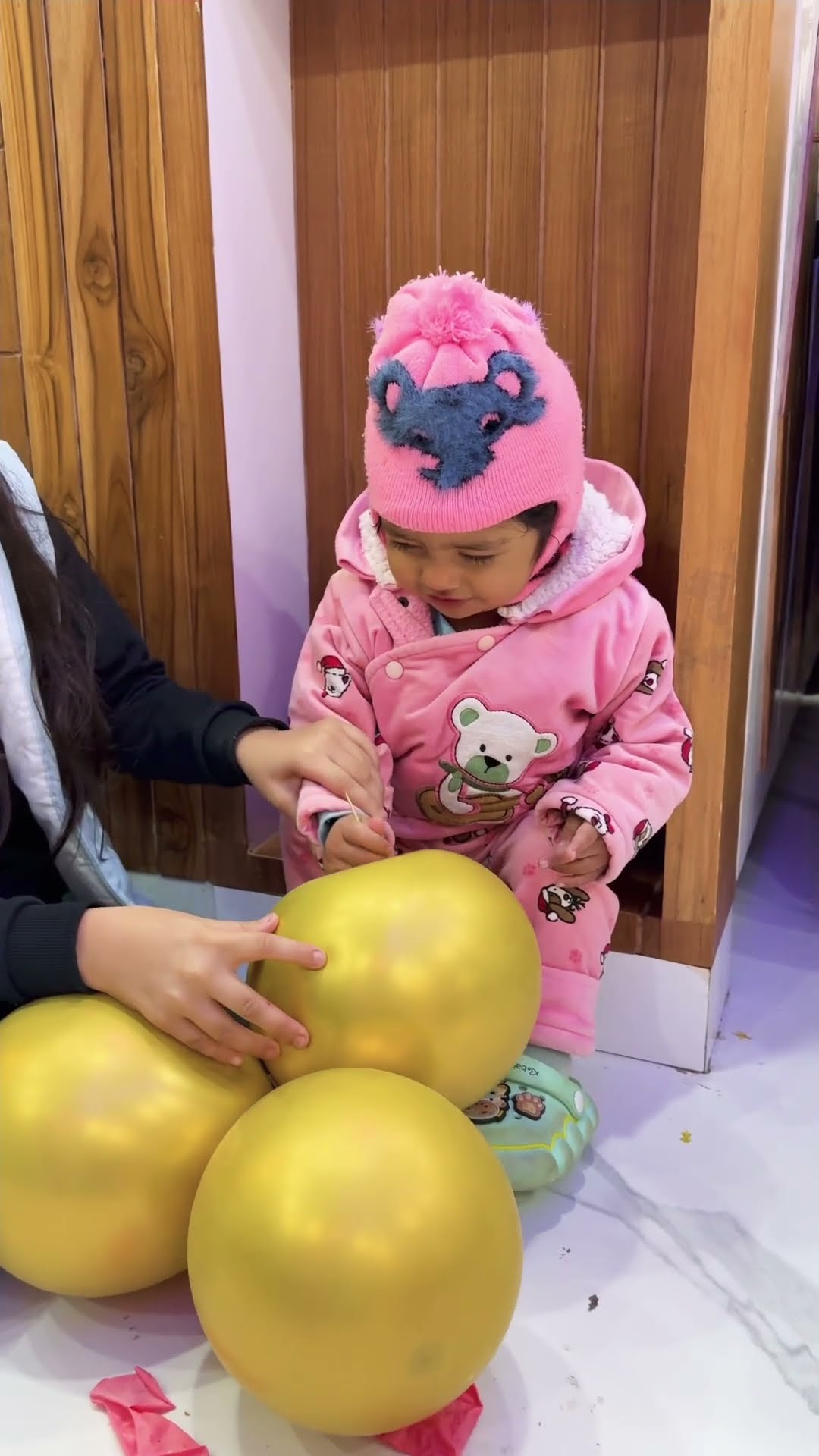 Ballon popping