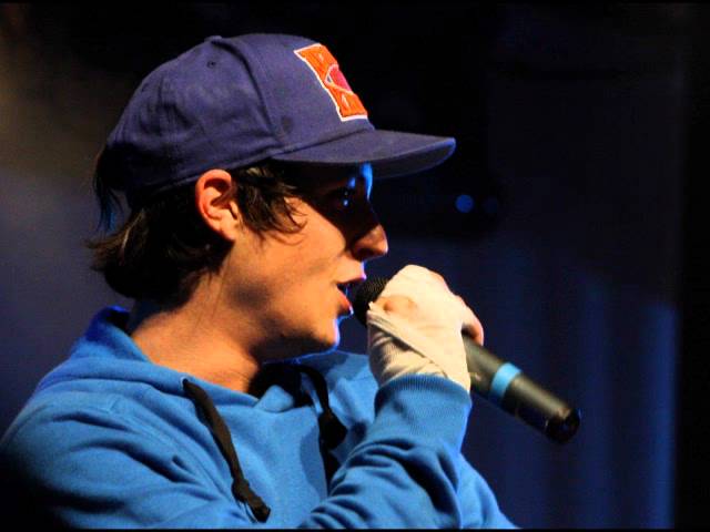 Watch Nekfeu 1995 - freestyle on YouTube Watch Nekfeu 1995 - freestyle on YouTube