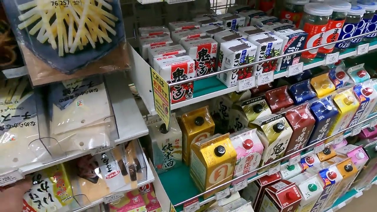 Seven-Eleven Night Shopping Walk | Japan 4K ASMR | セブンイレブン
