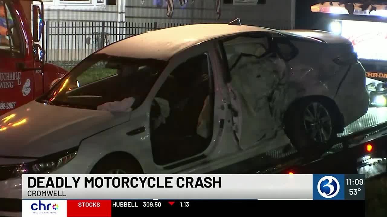 Deadly motorcycle crash closes Berlin Road in Cromwell - YouTube