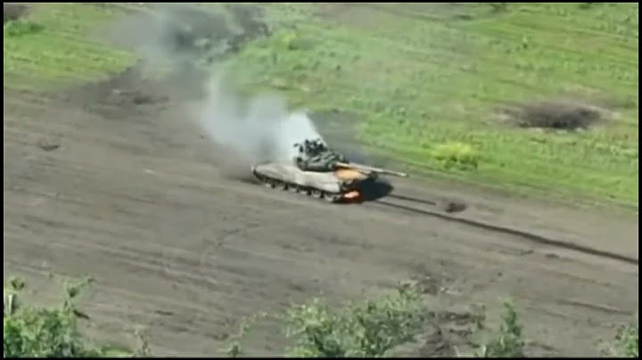 Ukraine War footage, Russian Troops Flee Burning Tank in Ukraine,