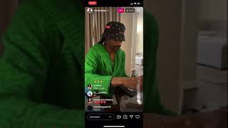 SHARON STONE WATCHES SNOOP DOGG LIGHT A FAT ONE ON INSTAGRAM LIVE! (4/20/2021) by GRIM'S CHANNEL 2,143 views 3 years ago 27 minutes