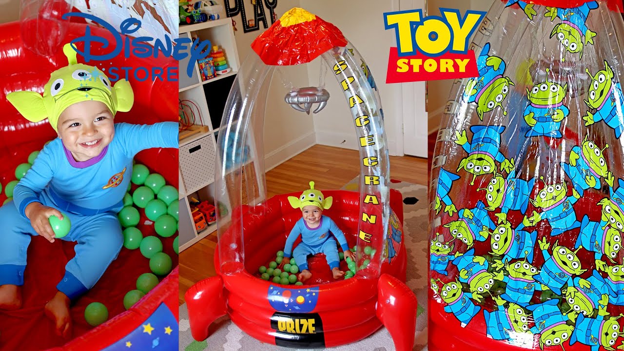 Huge Toy Story Pizza Planet Inflatable The Claw Space Crane Ball Pit