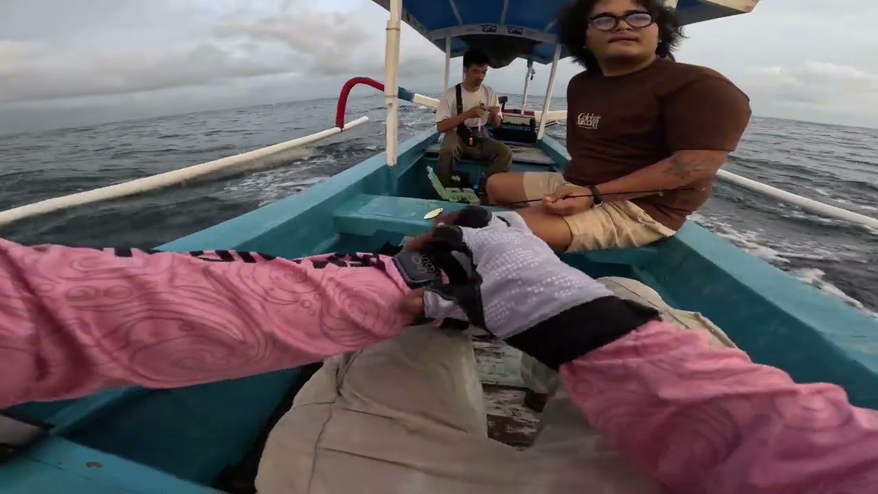 Jigging All Day: Menjemput Capek, Menikmati Tarikan.