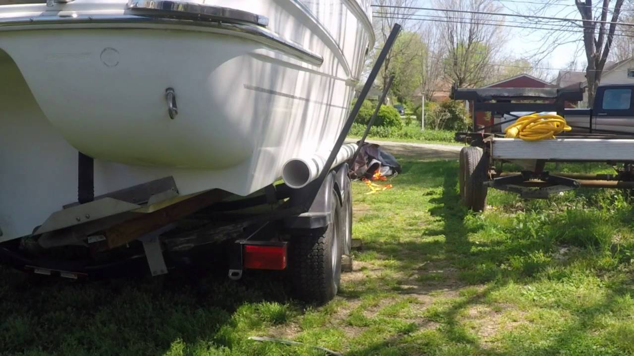 making guides on boat trailer - YouTube