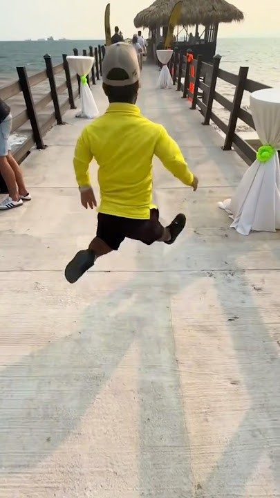 🤣🤣 Báilalo Rocky #humor #rocky #comedia #shorts #bailalo #youtubeshorts #dance #travel #comedia