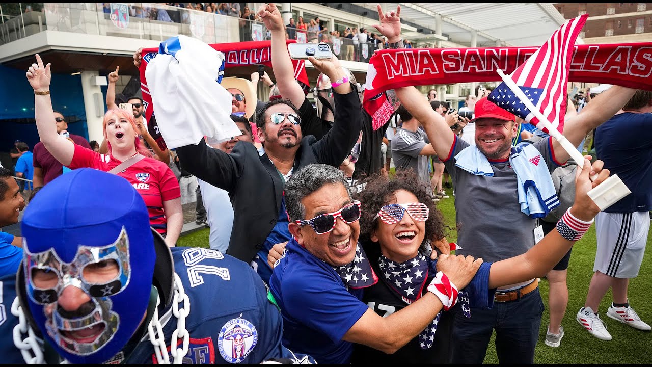 Dallas receives 2026 FIFA World Cup host city bid during AT&T Discovery ...