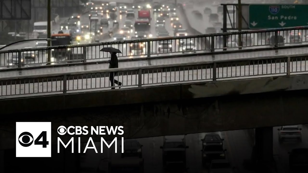 Atmospheric river bringing gusty winds, heavy rain and potential flooding to Southern California