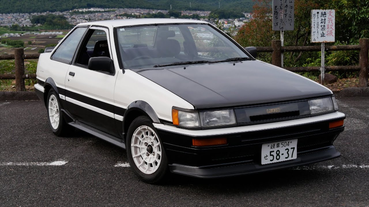 Install a lip spoiler on your beloved AE86! - YouTube